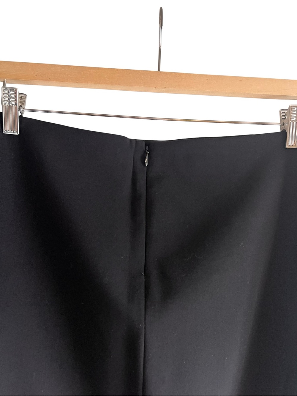 Theory wool blend black pencil skirt size 10 excellent condition - Picture 7 of 11